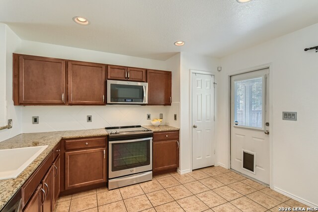 Image 10 of 23 For 803 Western Star