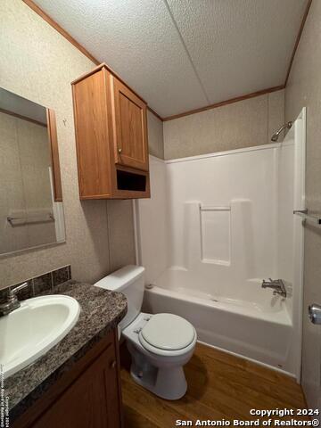 Image 16 of 25 For 244 Cactus Wren Loop