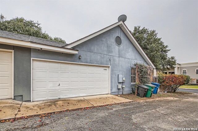 Image 22 of 28 For 16815 Brookwood