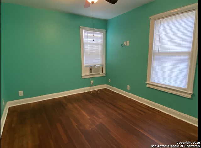 Image 11 of 11 For 1130 Sims Ave