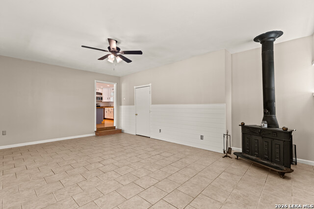 Image 12 of 43 For 904 Country Rd