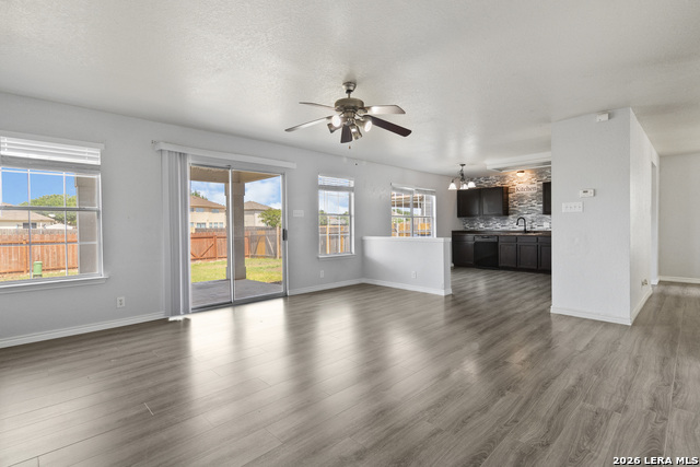 Image 12 of 26 For 6930 Pecan Fall