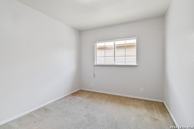 Image 19 of 26 For 6930 Pecan Fall