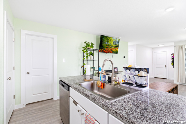 Image 13 of 22 For 14950 Watson Ml