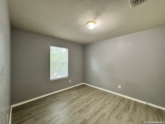 Image 17 of 20 For 6714 Loma Vino