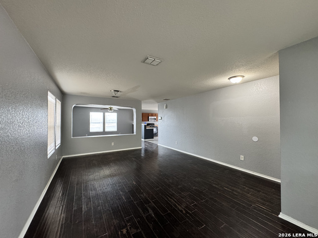 Image 3 of 20 For 6714 Loma Vino