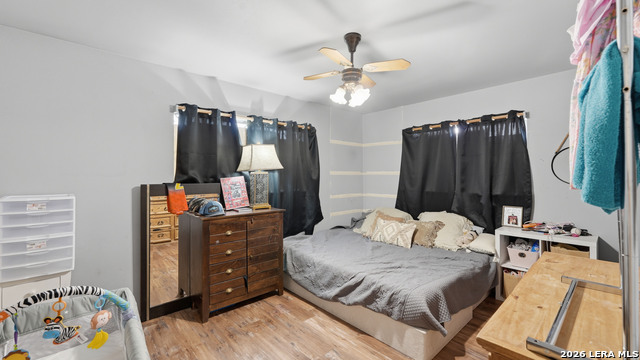 Image 33 of 39 For 7830 Village Oak Dr