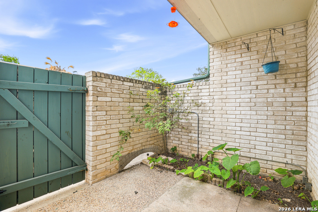 Image 15 of 22 For 9915 Powhatan  J3