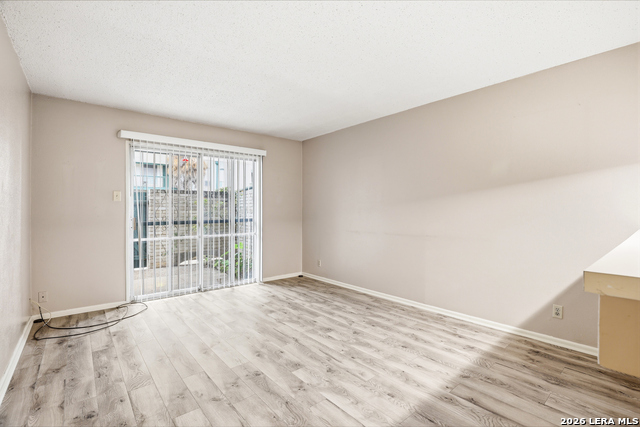 Image 7 of 22 For 9915 Powhatan  J3