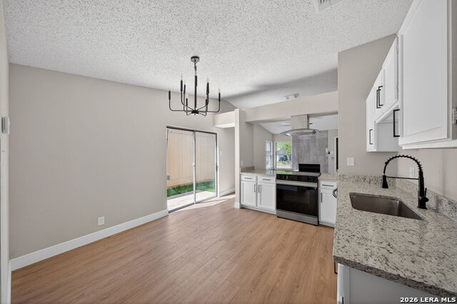 Image 11 of 27 For 9434 Valley Rock