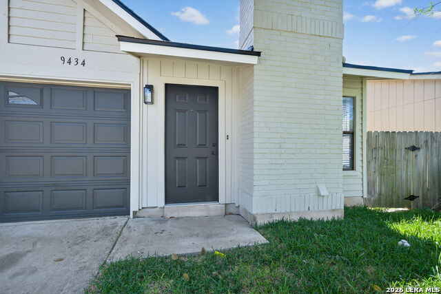 Image 4 of 27 For 9434 Valley Rock