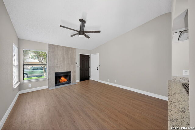 Image 8 of 27 For 9434 Valley Rock