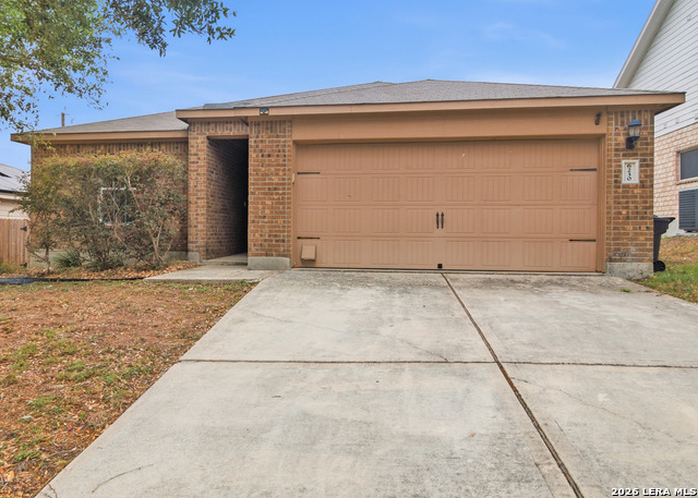 Image 2 of 27 For 6230 Lake Victoria St