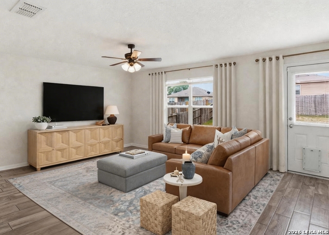 Image 3 of 27 For 6230 Lake Victoria St