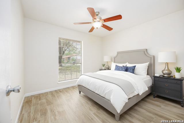 Listing photo id 17 for 602 Sawtooth Dr