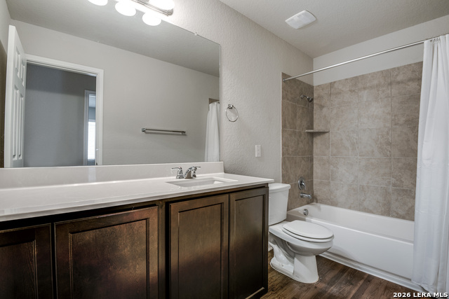 Image 22 of 28 For 1041 Lauren St