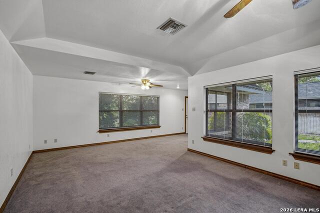 Image 19 of 38 For 15715 Eagle Cliff St