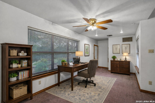 Image 2 of 38 For 15715 Eagle Cliff St