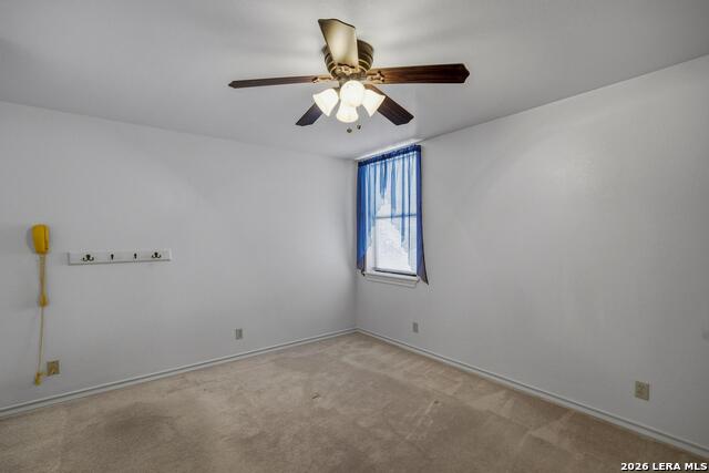 Image 21 of 38 For 15715 Eagle Cliff St