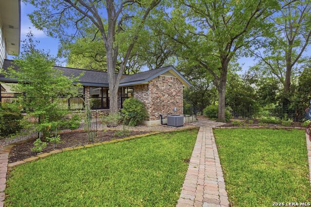 Image 29 of 38 For 15715 Eagle Cliff St