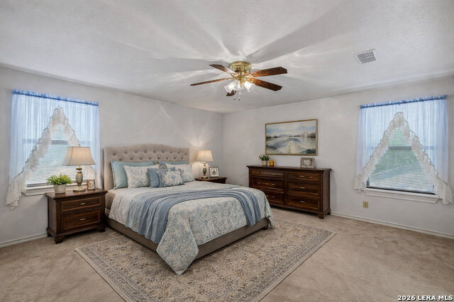 Image 3 of 38 For 15715 Eagle Cliff St