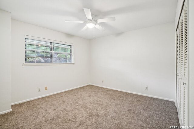 Image 29 of 46 For 6106 Vance Jackson Rd  42