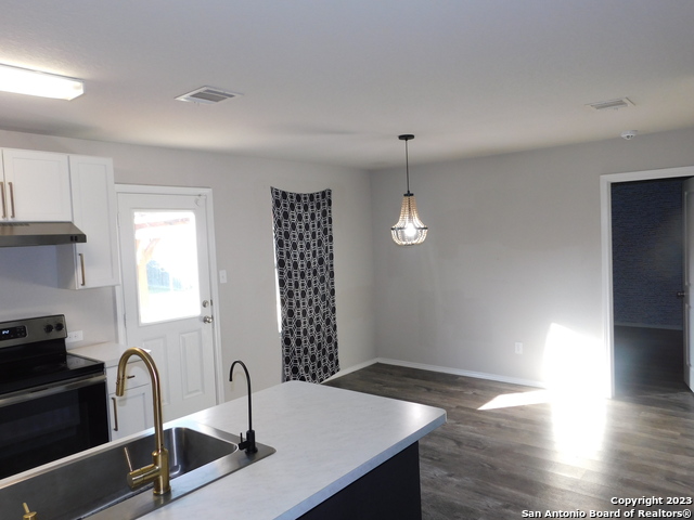 Image 4 of 19 For 5927 Sunshine Summit