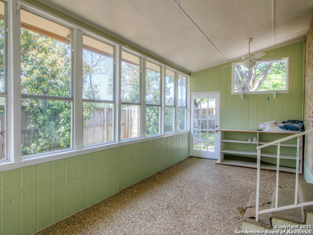 Image 22 of 27 For 14119 Moss Farm St