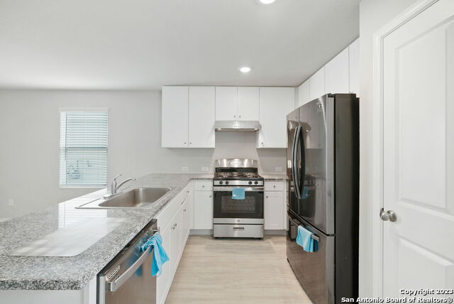 Image 13 of 34 For 10135 Braun Cloud