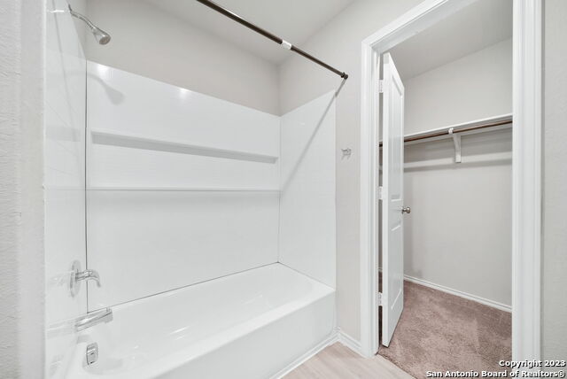 Image 22 of 34 For 10135 Braun Cloud