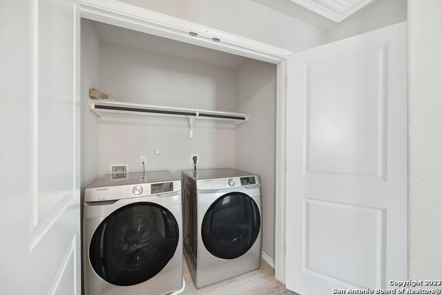 Image 29 of 34 For 10135 Braun Cloud