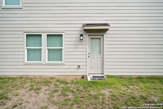 Image 30 of 34 For 10135 Braun Cloud