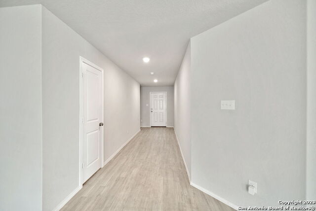 Image 5 of 34 For 10135 Braun Cloud