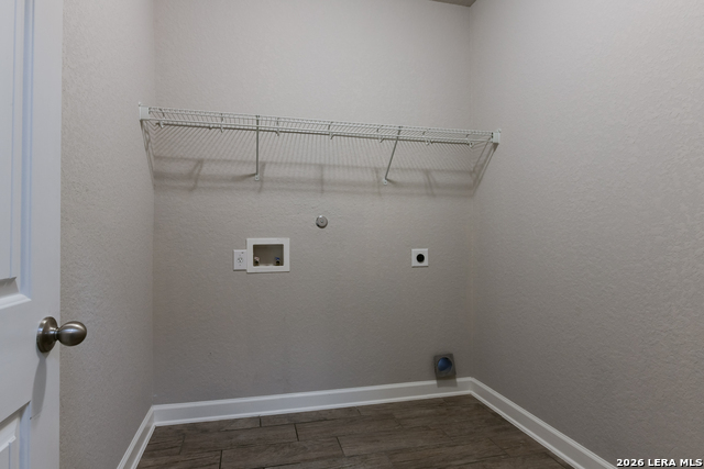 Image 24 of 41 For 515 Scenic Song Dr.