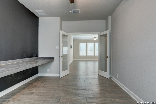 Image 25 of 41 For 515 Scenic Song Dr.