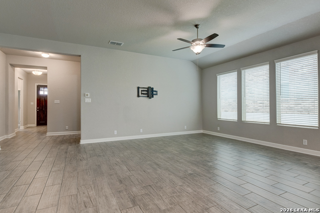 Image 26 of 41 For 515 Scenic Song Dr.