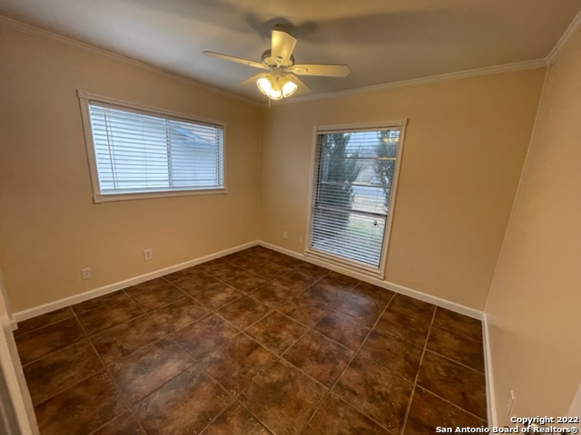 Image 20 of 25 For 838 Saddlebrook Dr