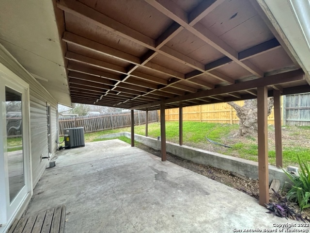 Image 25 of 25 For 838 Saddlebrook Dr