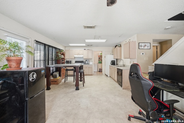 Image 10 of 25 For 11419 Layback Crk