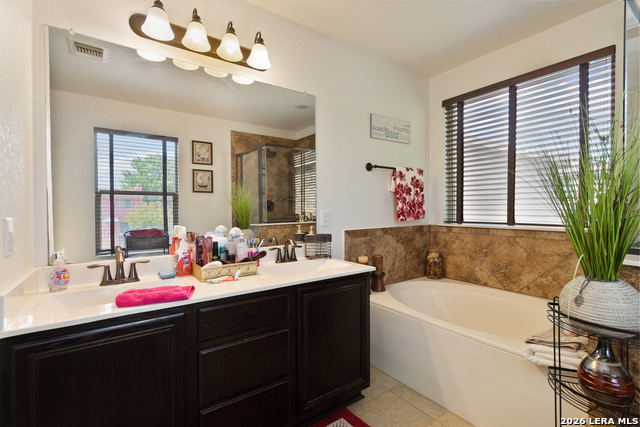 Image 24 of 25 For 166 Granite Mist