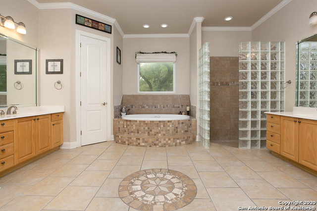 Image 15 of 26 For 26807 Interstate 10 W  3