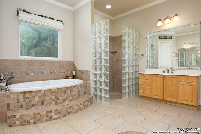 Image 16 of 26 For 26807 Interstate 10 W  3