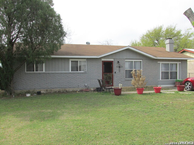 Details for 2305 Elaine Dr, Hondo, TX 78861