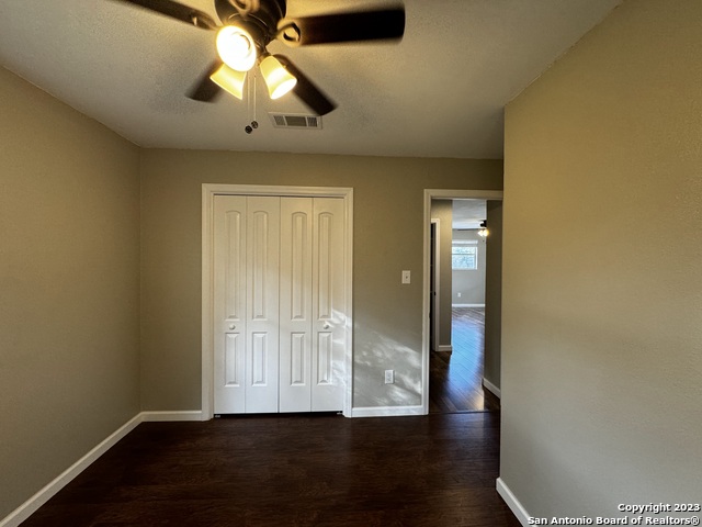 Image 17 of 29 For 15435 Belen St