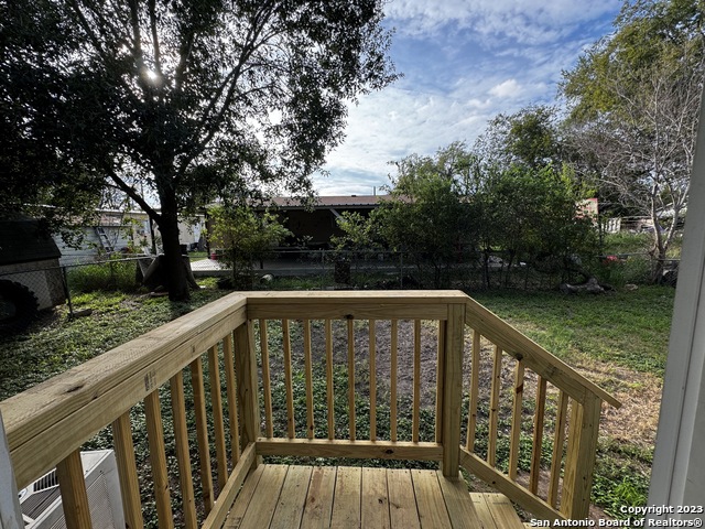 Image 25 of 29 For 15435 Belen St