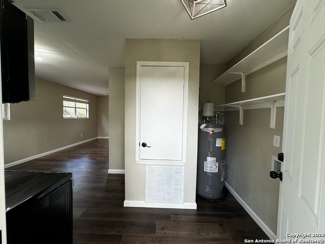 Image 8 of 29 For 15435 Belen St