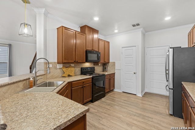 Image 10 of 32 For 15414 Bucktown