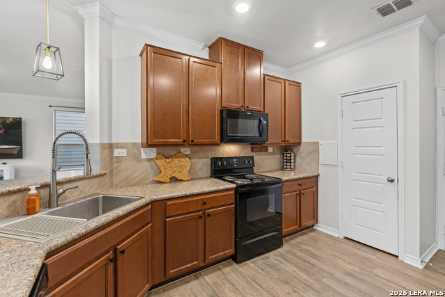 Image 14 of 32 For 15414 Bucktown