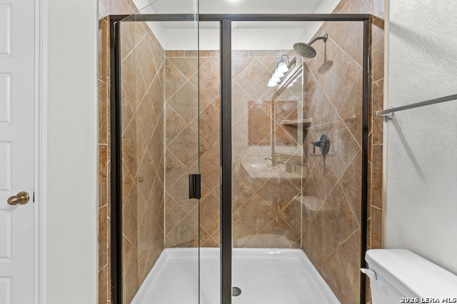 Image 18 of 32 For 15414 Bucktown