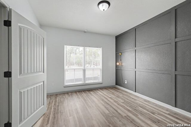 Image 14 of 20 For 2071 Hornsby